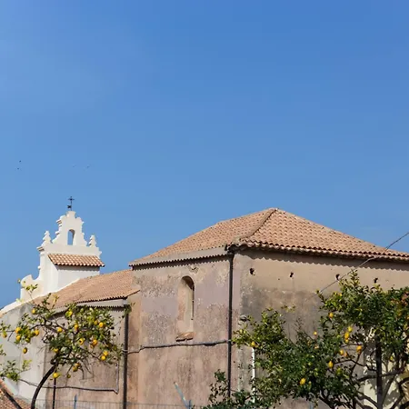בית הארחה Casa Nereidi 3*